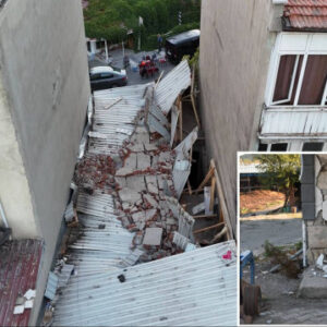 balikesirde 61lik deprem yikilan ve hasar goren binalar havadan goruntulendi md9g7PLw