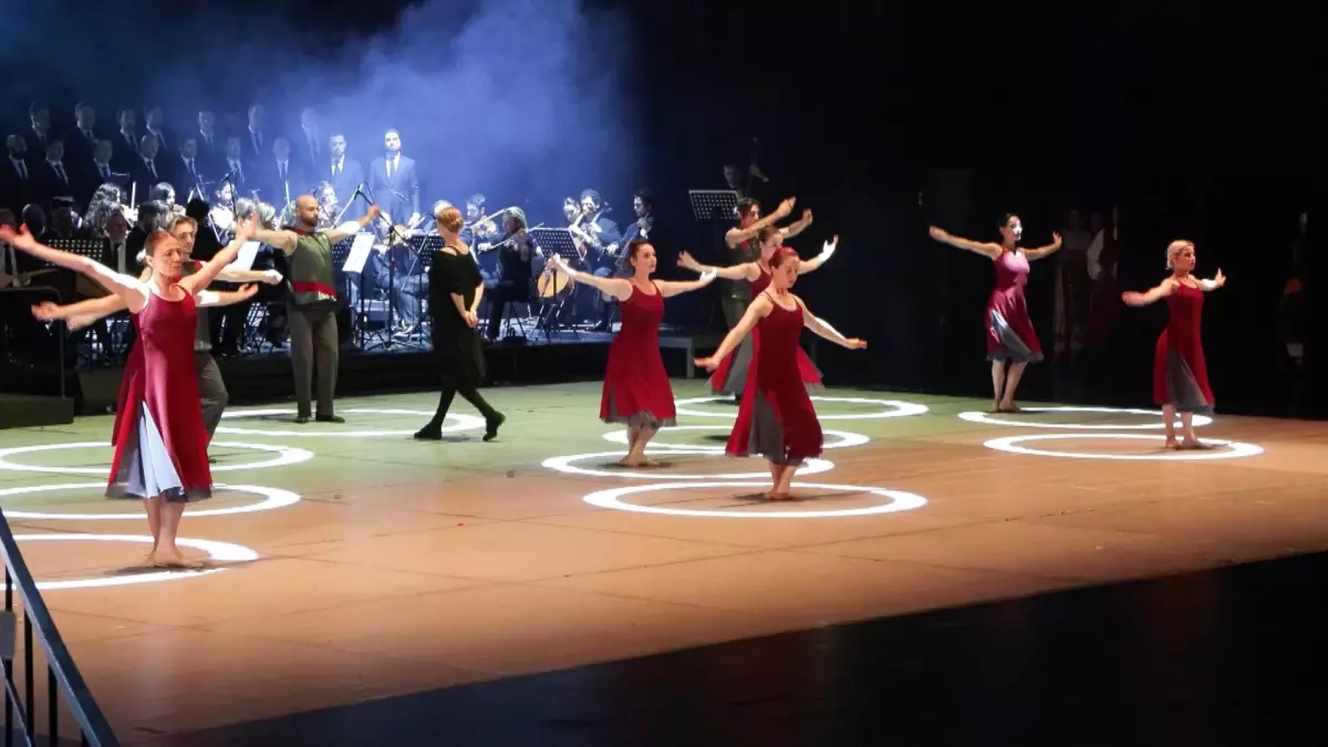 guzel sanatlar genel mudurlugu 90 yilini ozel gosteriyle kutladi bGcUnjxZ.jpg