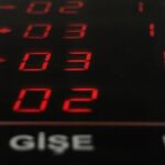 evli-ciftler-ortak-banka-hesaplarini-tek-tek-kapatiyor-x5WN1Dkw